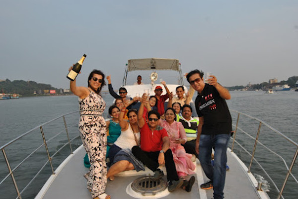 Om Sai Kanak Tours and Travels