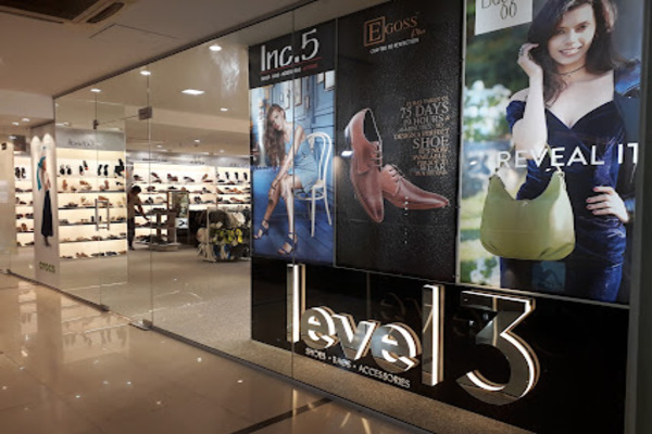 Level3 (Shoes, Bags & Accessories)