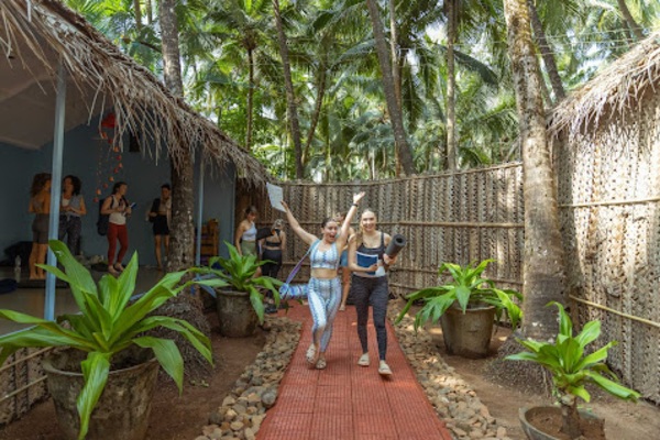 Palm Trees Yoga Resort