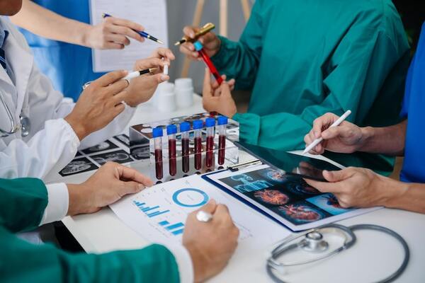 Menezes Polyclinic and Hospital
